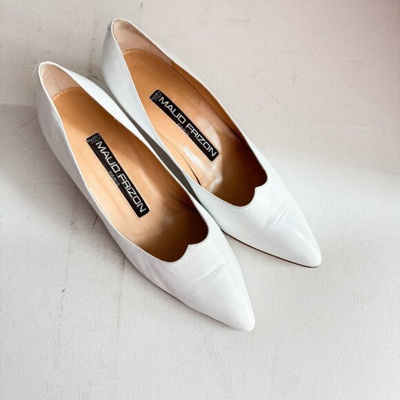 MAUD FRIZON Shoes - Vintage Maud Frizon White Leather Pointy Toe Kitten Heel Heels 37